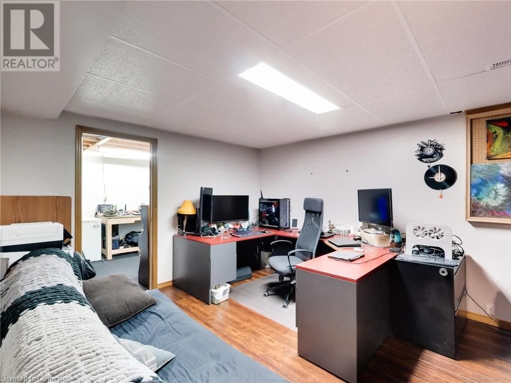 55 BUCHANAN DRIVE Image 32