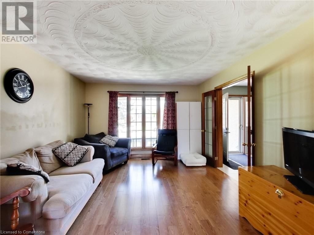 55 BUCHANAN DRIVE Image 6