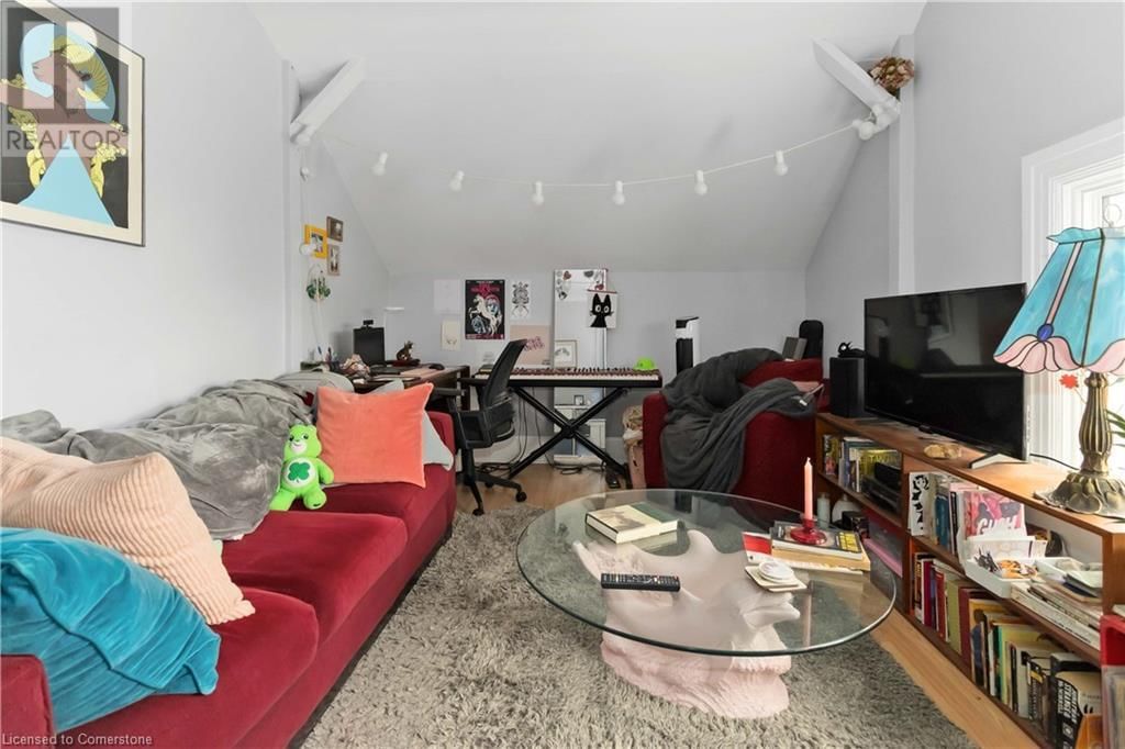 12 DUKE STREET Image 4