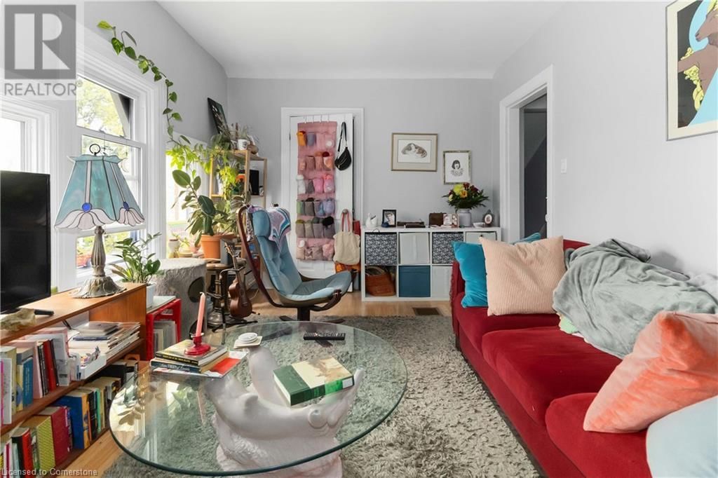 12 DUKE STREET Image 5