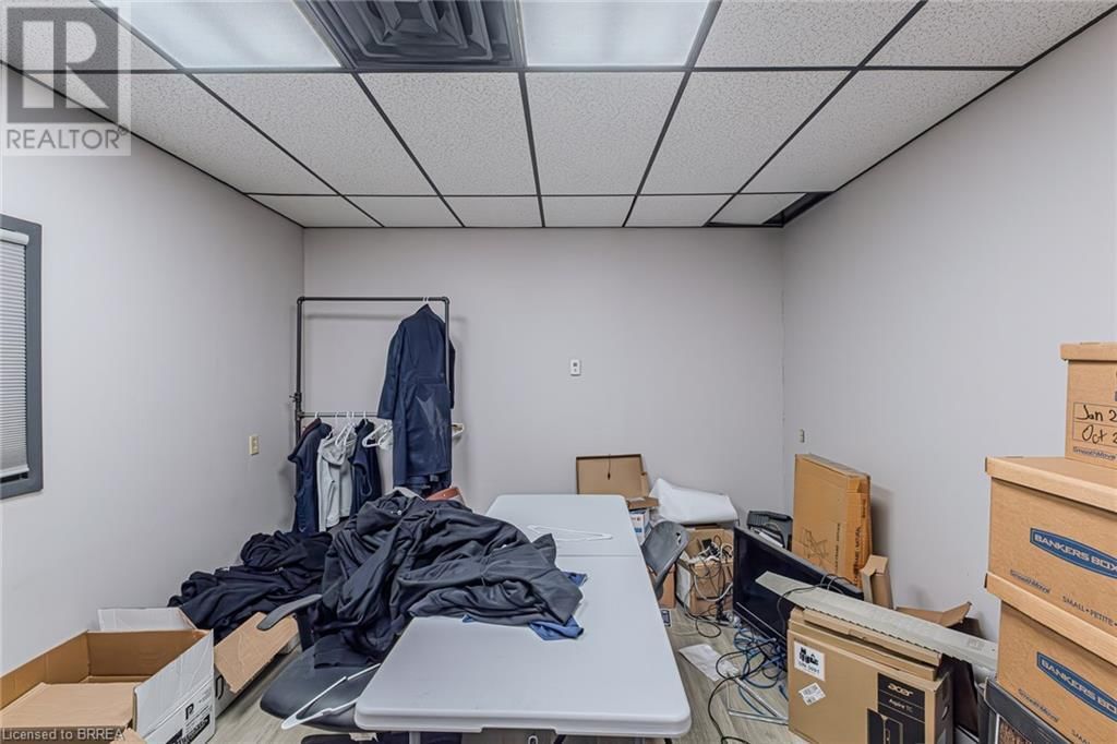 396 HENRY STREET Image 12
