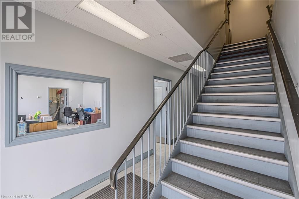 396 HENRY STREET Image 13