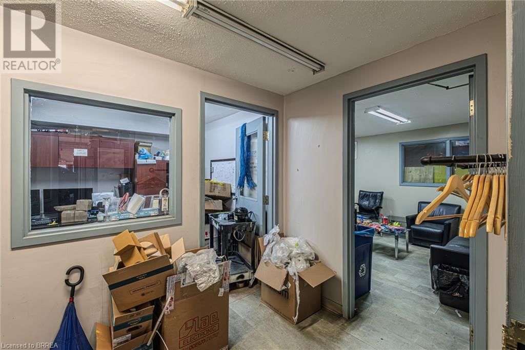 396 HENRY STREET Image 17