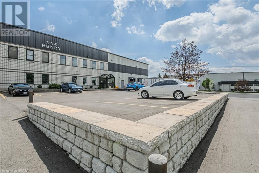 396 HENRY STREET Image 2