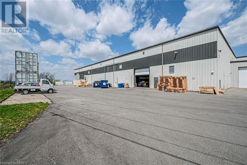 396 HENRY STREET Image 9