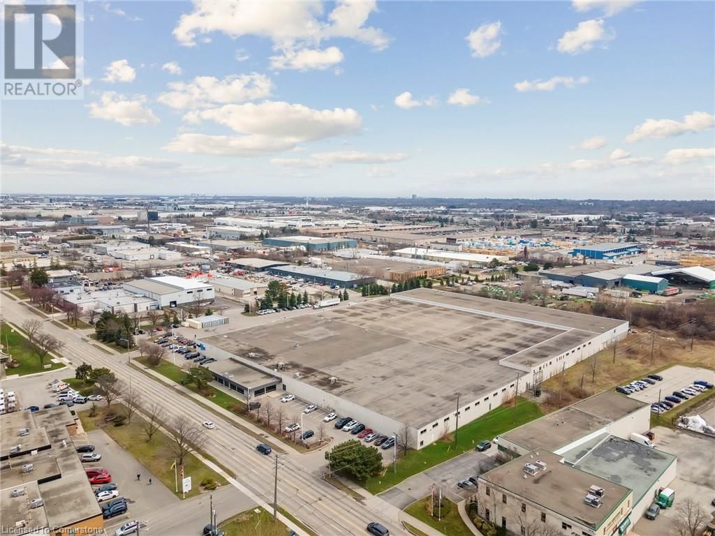 2-3 - 3230 MAINWAY Image 1
