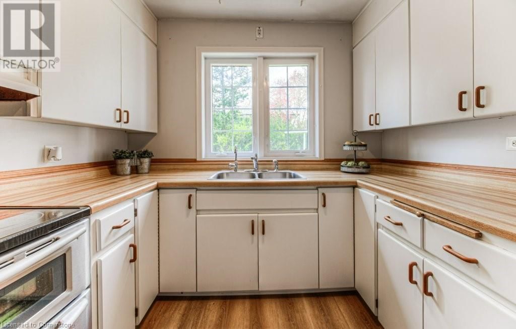 202 FORSYTH DRIVE Image 24