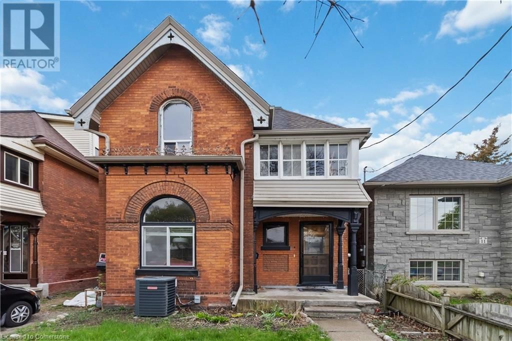 13 SARAH STREET Image 1