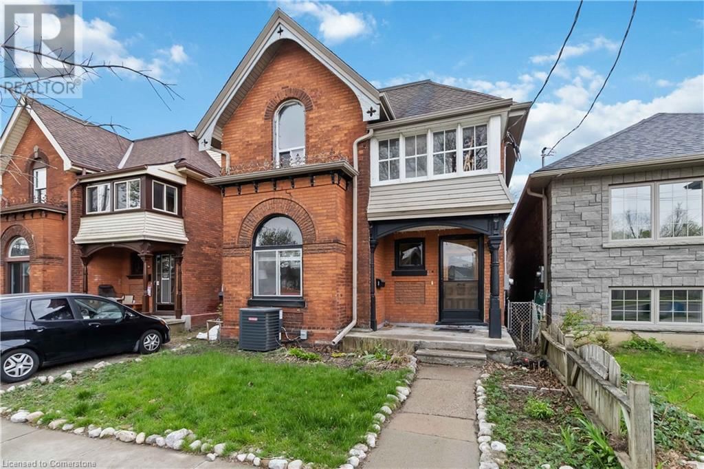 13 SARAH STREET Image 2