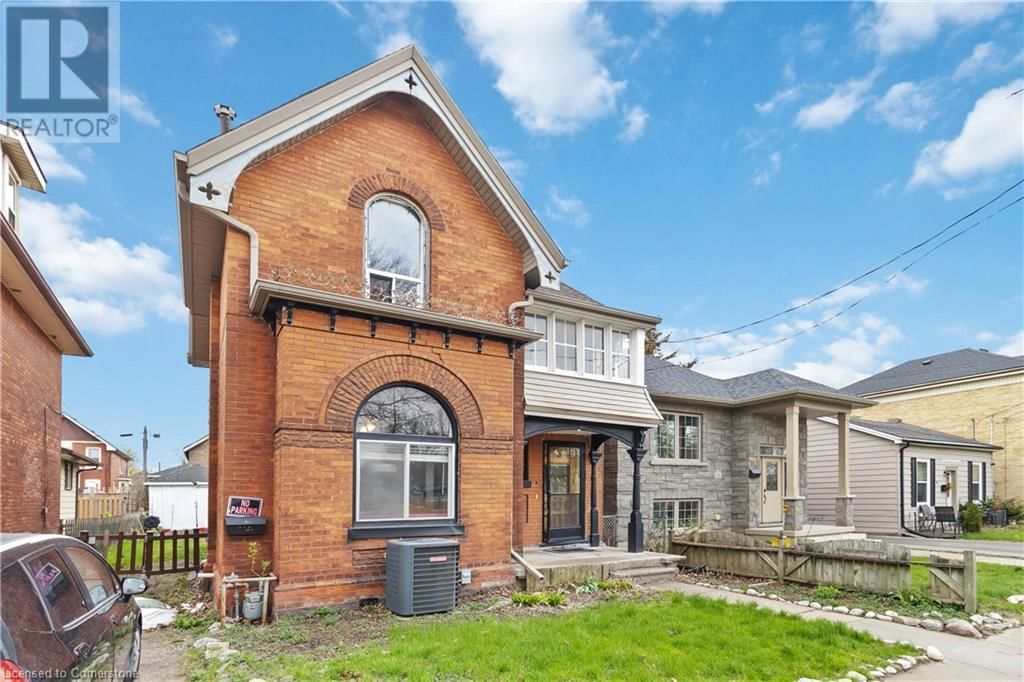 13 SARAH STREET Image 33