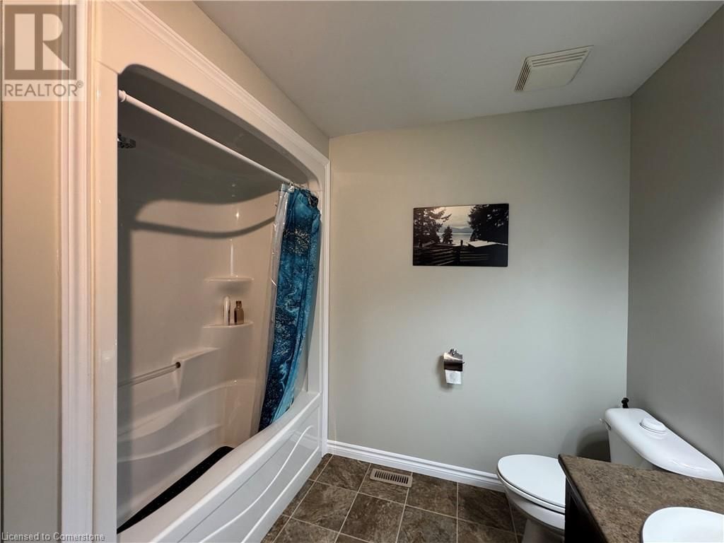 3 LAWRENCE AVENUE Image 10