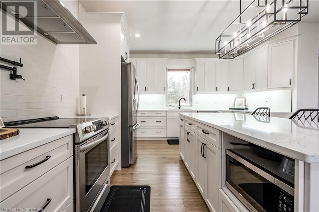 1266 COLBORNE STREET WEST Image 12