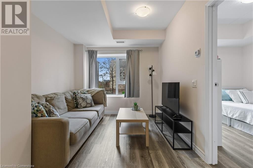 307 - 246 LESTER STREET Image 10