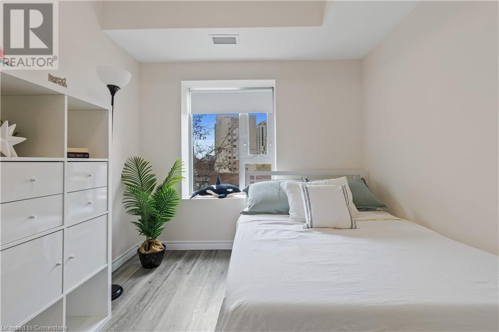 307 - 246 LESTER STREET Image 16