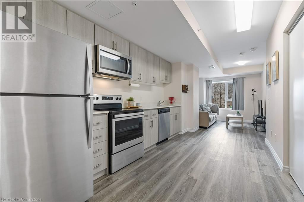 307 - 246 LESTER STREET Image 8