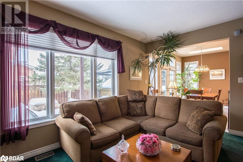 47 BIRKHALL PLACE Image 11