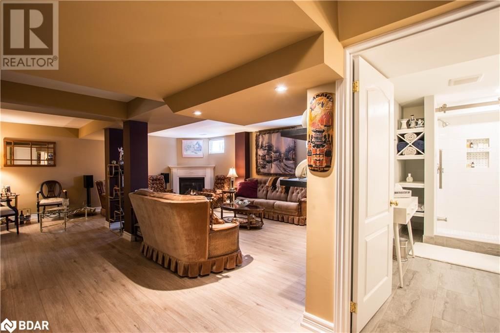 47 BIRKHALL PLACE Image 28