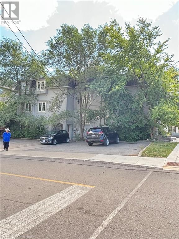 2 - 124 KING STREET NORTH Image 3