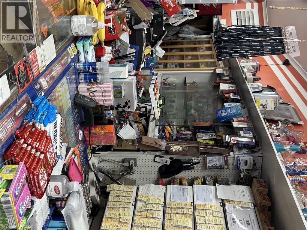 1 KING STREET EAST Image 7