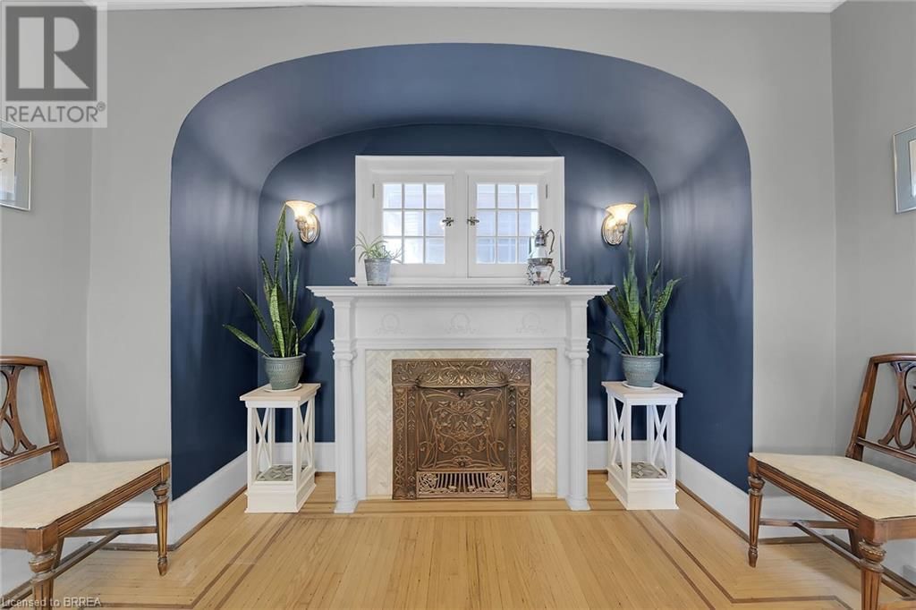 242 BRANT AVENUE Image 10