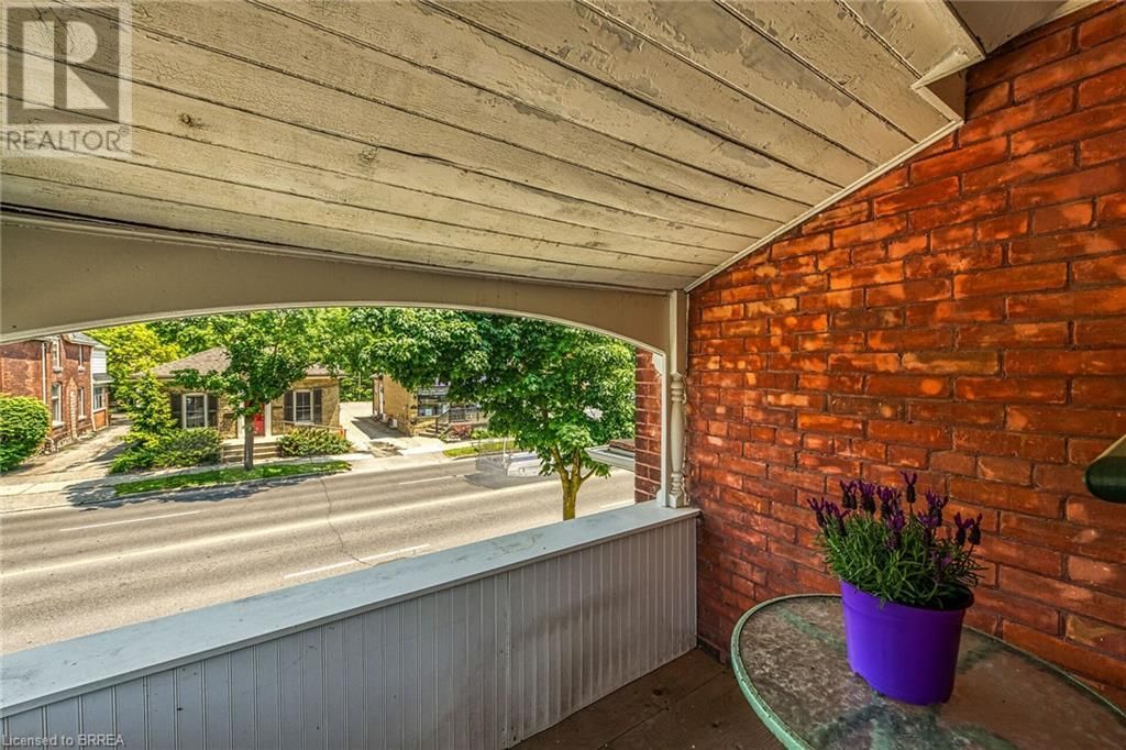242 BRANT AVENUE Image 30