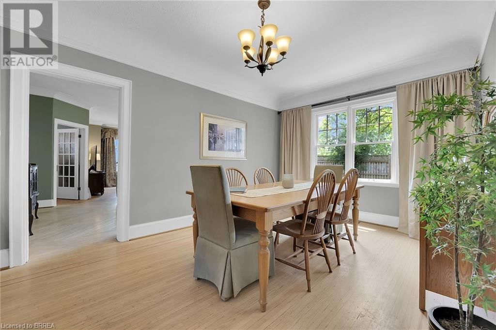 242 BRANT AVENUE Image 8