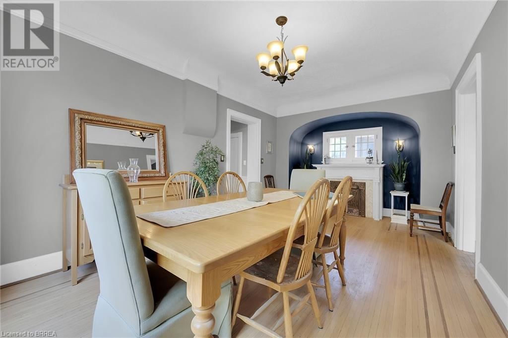 242 BRANT AVENUE Image 9