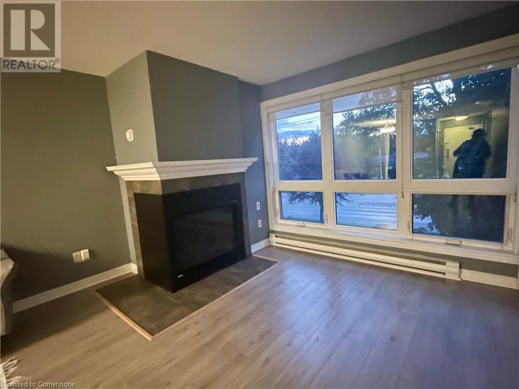 318 - 15 JACKSWAY CRESCENT Image 6