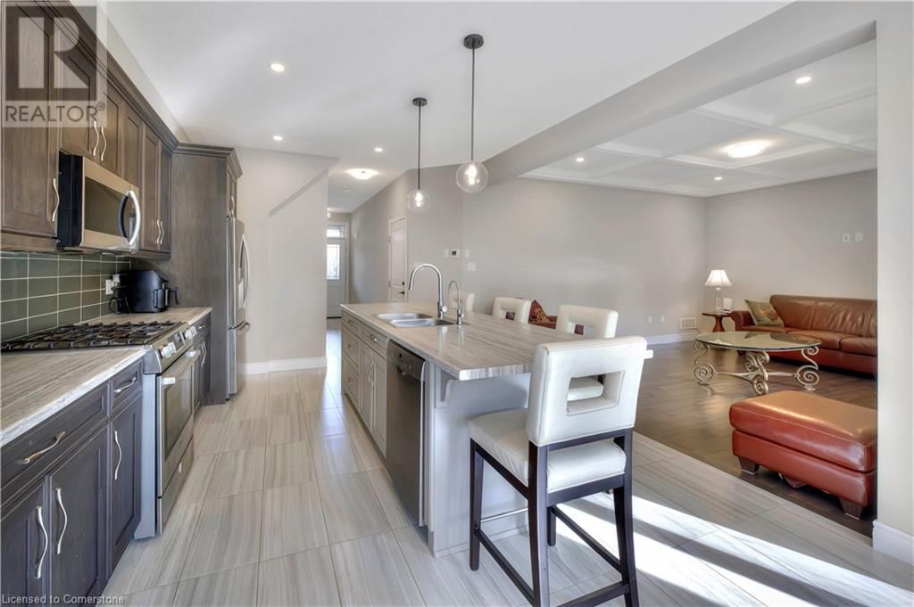 35 LOXLEIGH LANE Image 13