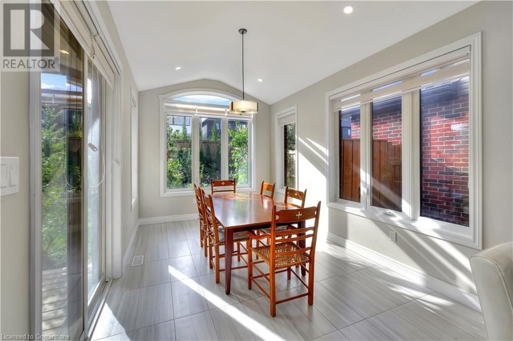 35 LOXLEIGH LANE Image 17