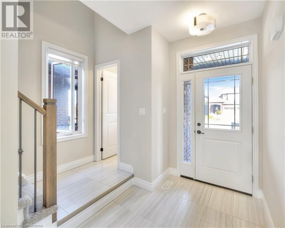 35 LOXLEIGH LANE Image 4