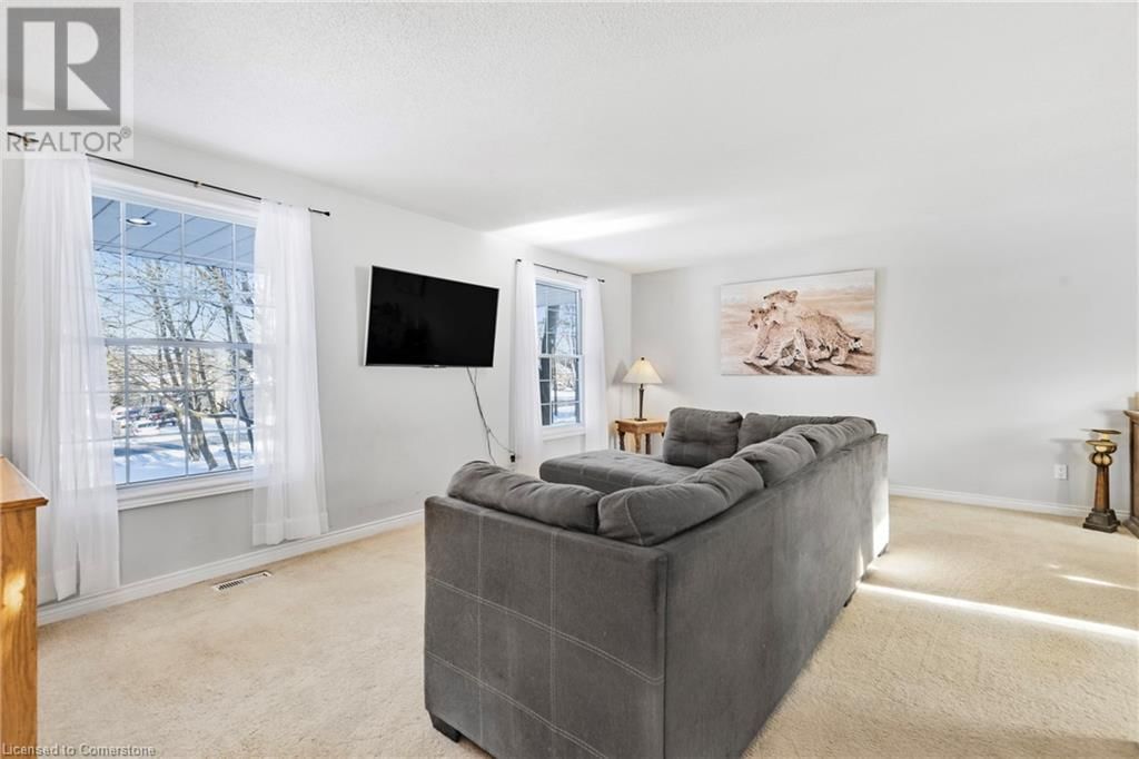 231 FREELTON ROAD Image 6