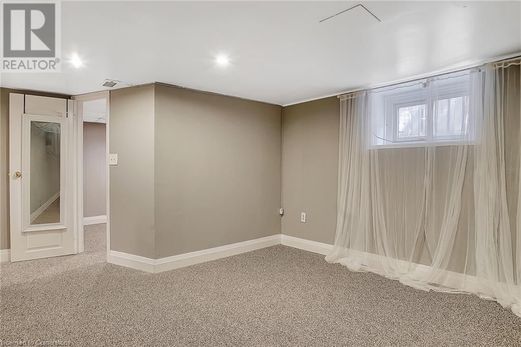 211 DOLPH STREET NORTH Image 21