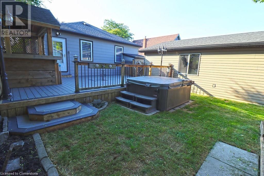 873 UPPER WELLINGTON STREET EAST Image 44