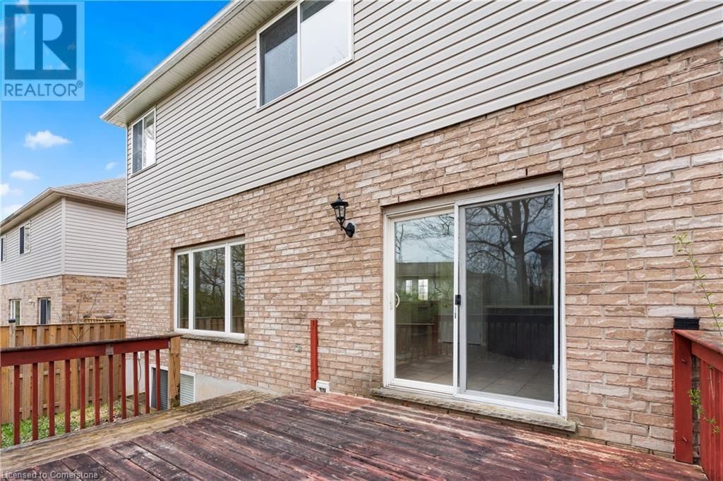 155 ELMIRA ROAD NORTH Image 46