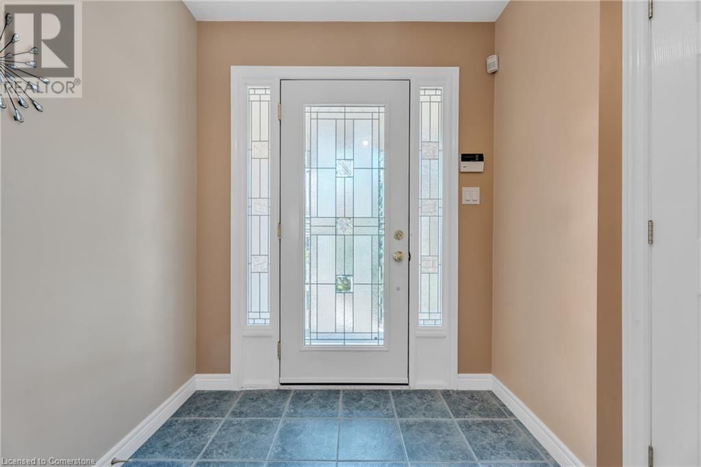 42 ARCHER WAY Image 3