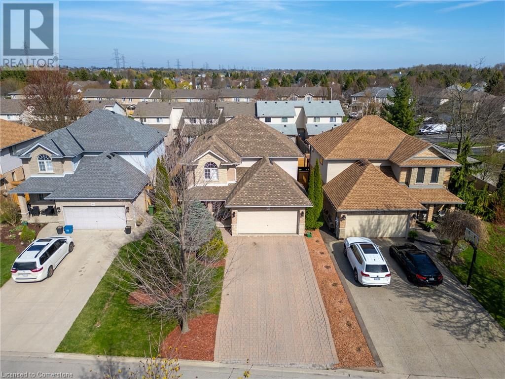 42 ARCHER WAY Image 36