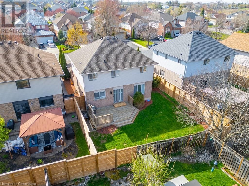 42 ARCHER WAY Image 37