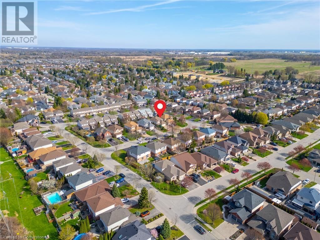 42 ARCHER WAY Image 40