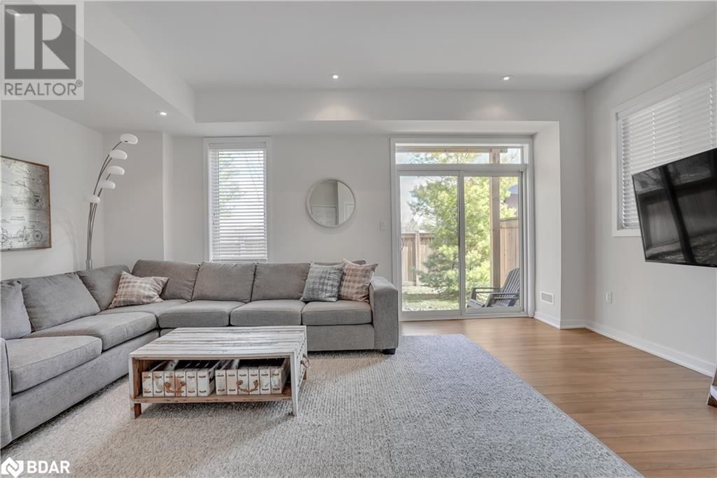 11 BREMONT WAY Image 18