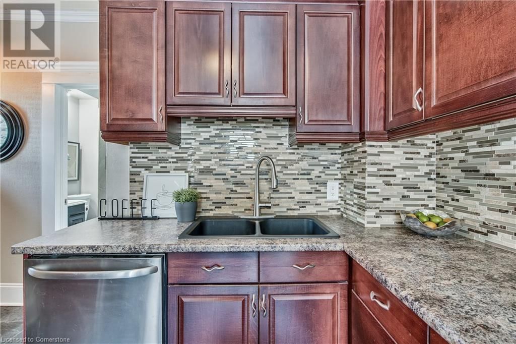 4 RAVINE ROAD Image 12