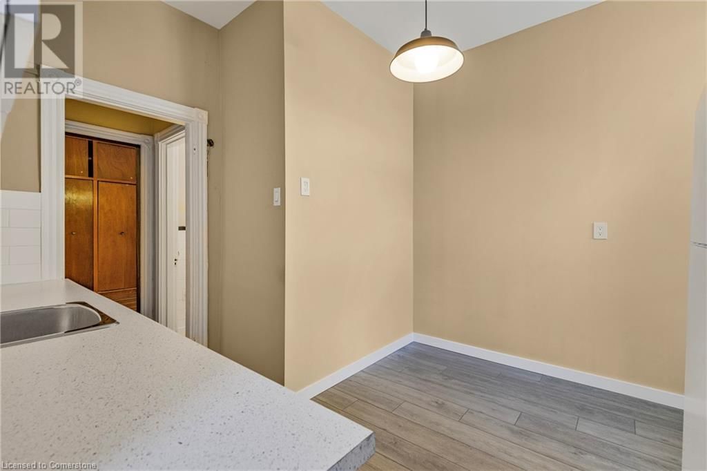 1 - 102 HERKIMER STREET Image 15