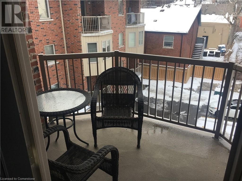 156 - 156 CATHARINE STREET SOUTH Image 6
