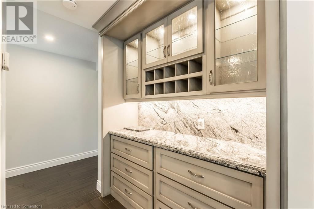 6353 MCNIVEN ROAD Image 15