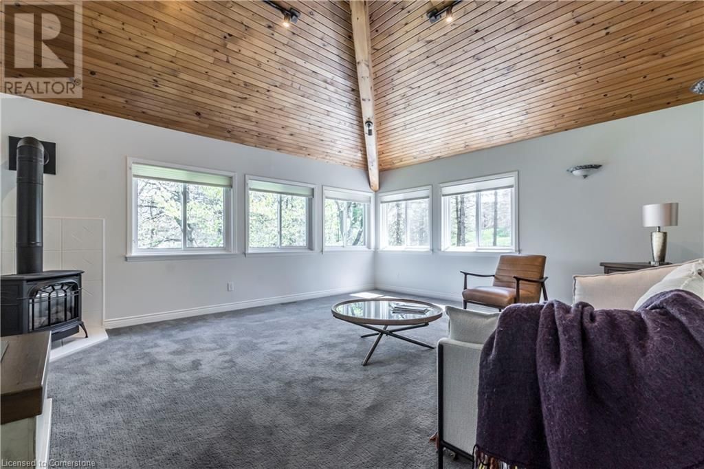 6353 MCNIVEN ROAD Image 19