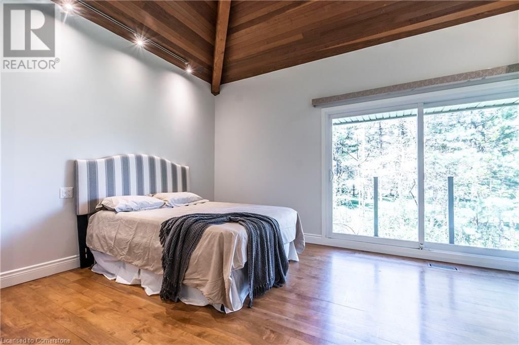 6353 MCNIVEN ROAD Image 25
