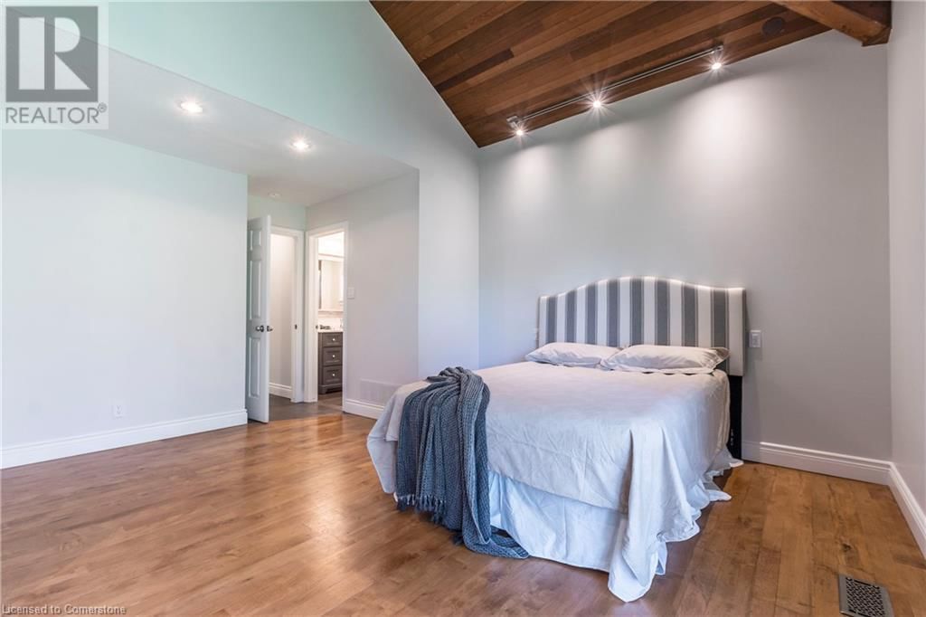 6353 MCNIVEN ROAD Image 26