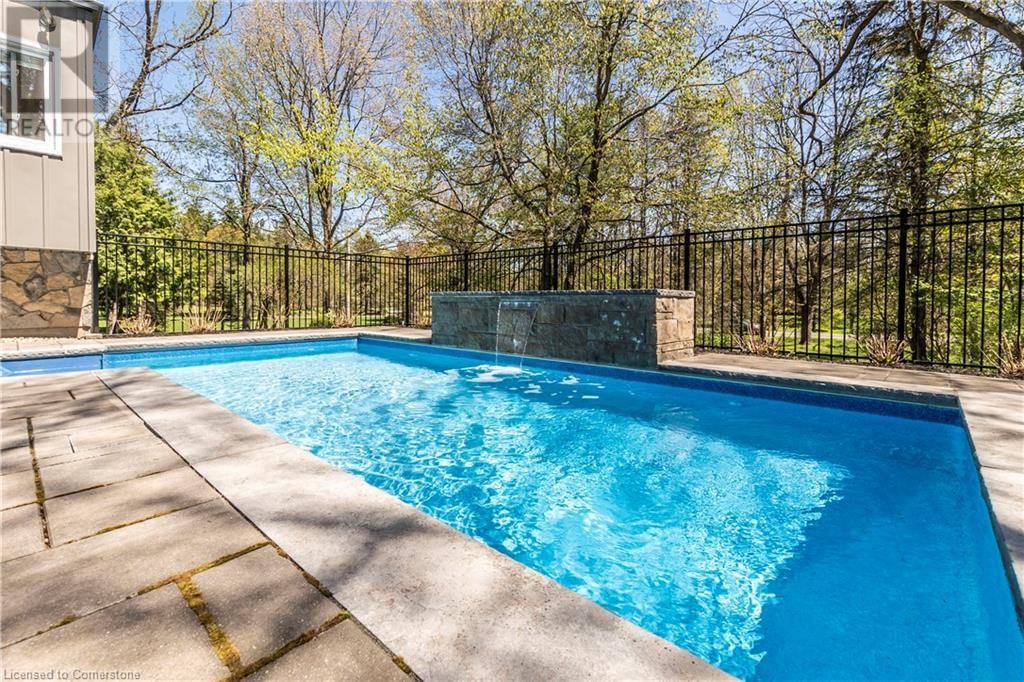 6353 MCNIVEN ROAD Image 34