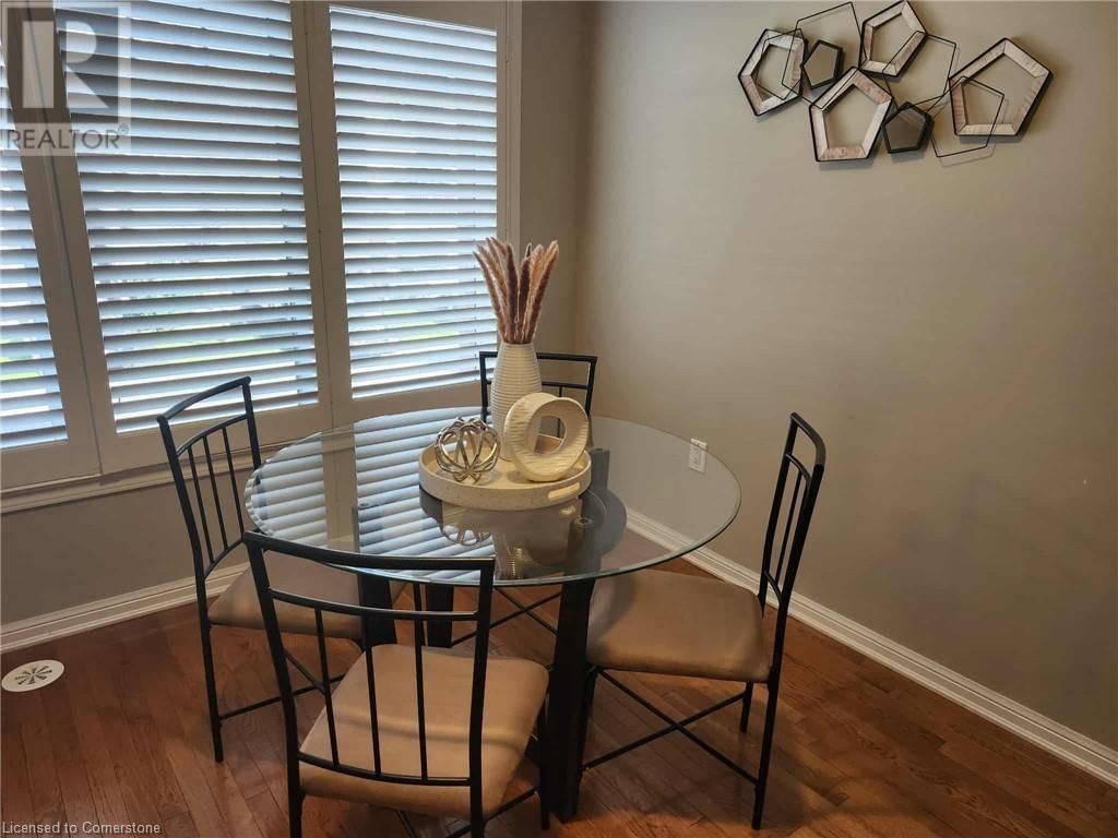 280 WETENHALL LANDING Image 33