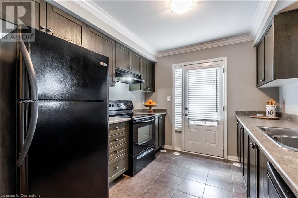 280 WETENHALL LANDING Image 9